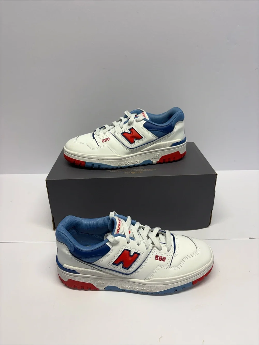 New Balance Kids White Sneakers with Blue and Red Accents / no original box /